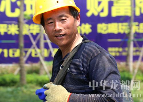 致敬！“五一”堅(jiān)守崗位的“最美勞動(dòng)者”