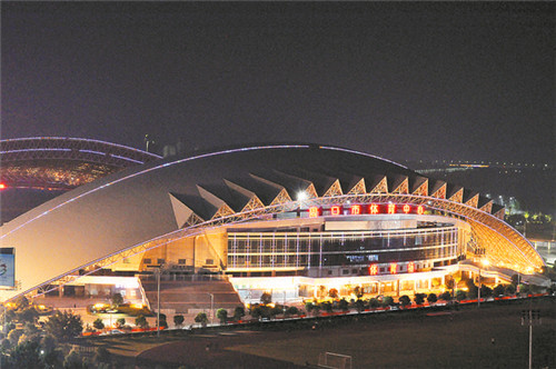 東新區(qū)夜色璀璨，如詩(shī)如畫